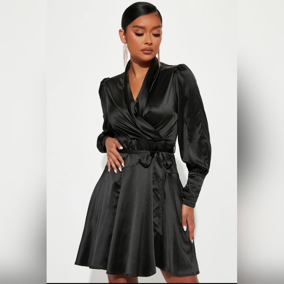 XS Black Silk dress - Picture 1 of 2